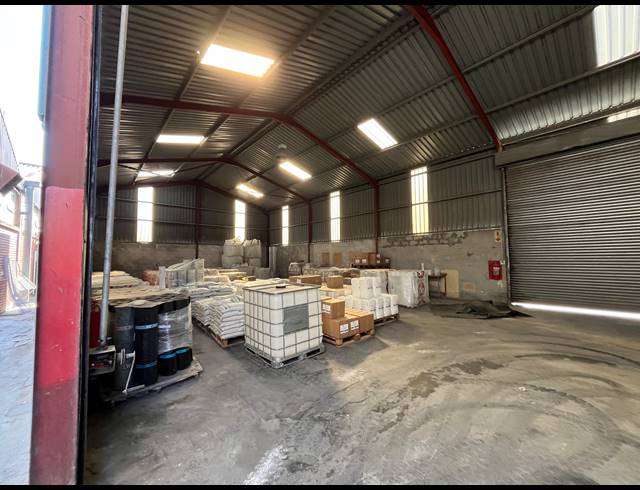 2,356.40M² WAREHOUSE TO LET IN EPPING INDUSTRIAL